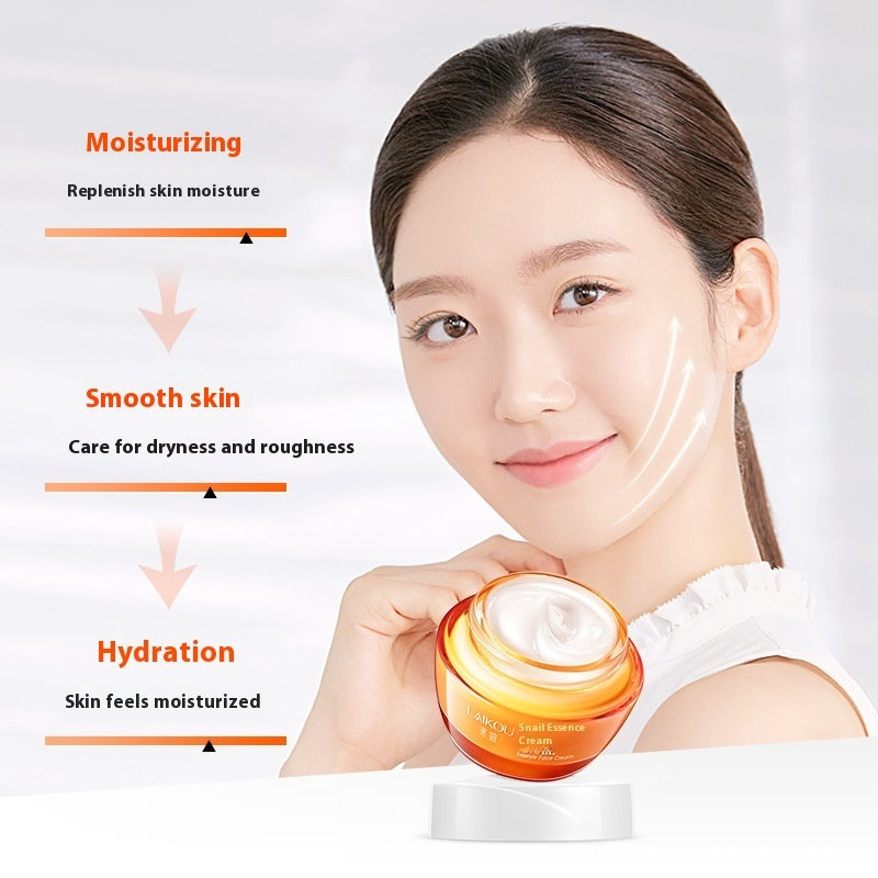 Hydrating Moisturizing Snail Essence Cream